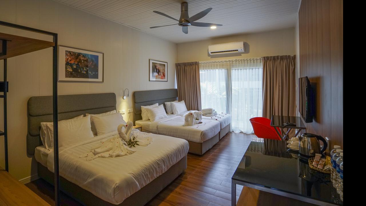 Aman Tioman Beach Resort Kampung Genting Εξωτερικό φωτογραφία