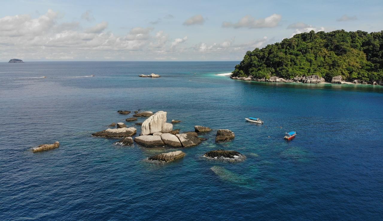 Aman Tioman Beach Resort Kampung Genting Εξωτερικό φωτογραφία